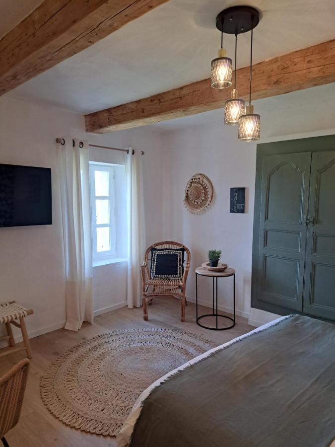 Hotel Le Cottage De Sophie Valernes Exterior photo