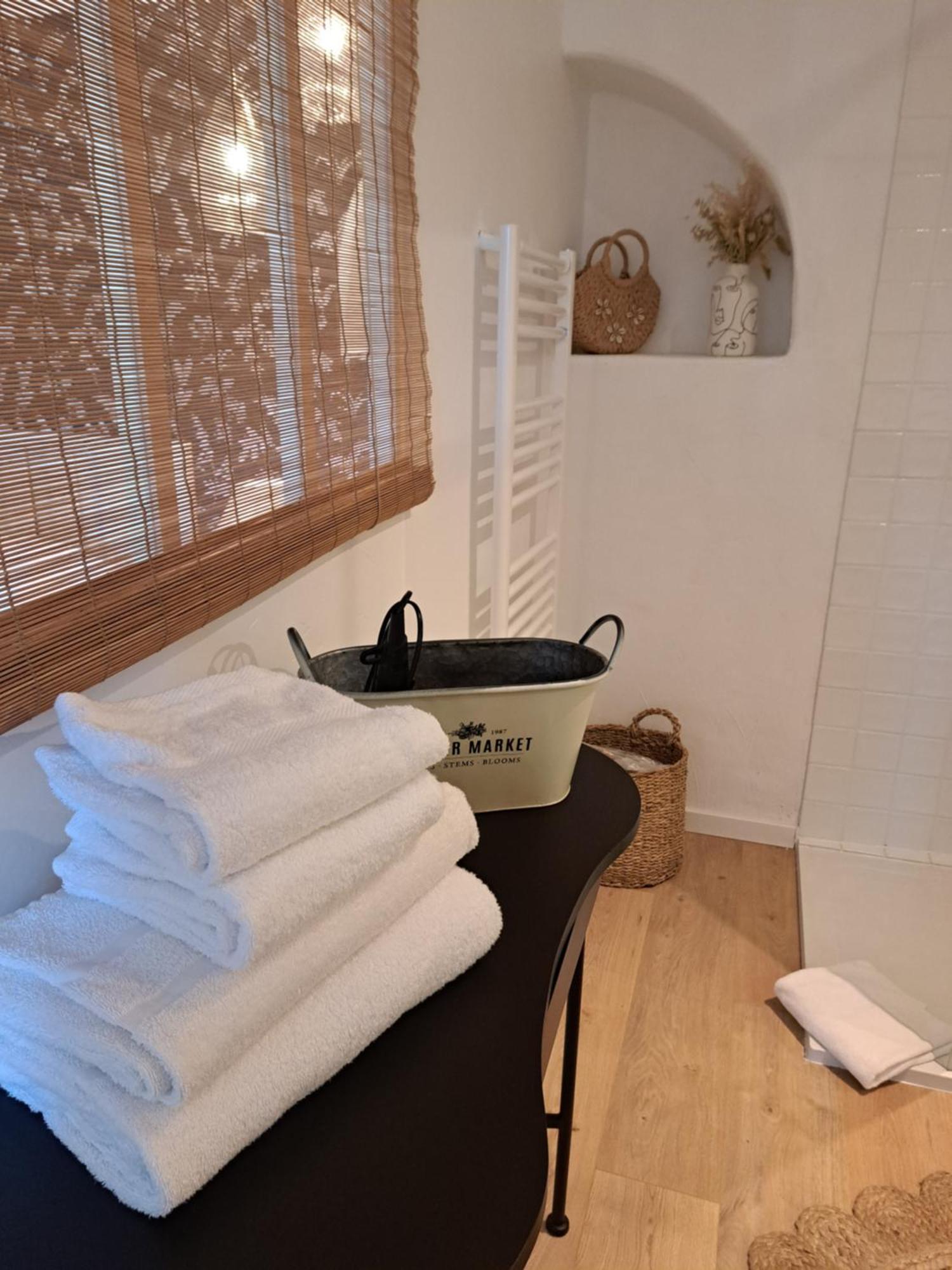 Hotel Le Cottage De Sophie Valernes Room photo